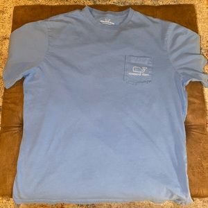 Vineyard Vines Tshirt Large